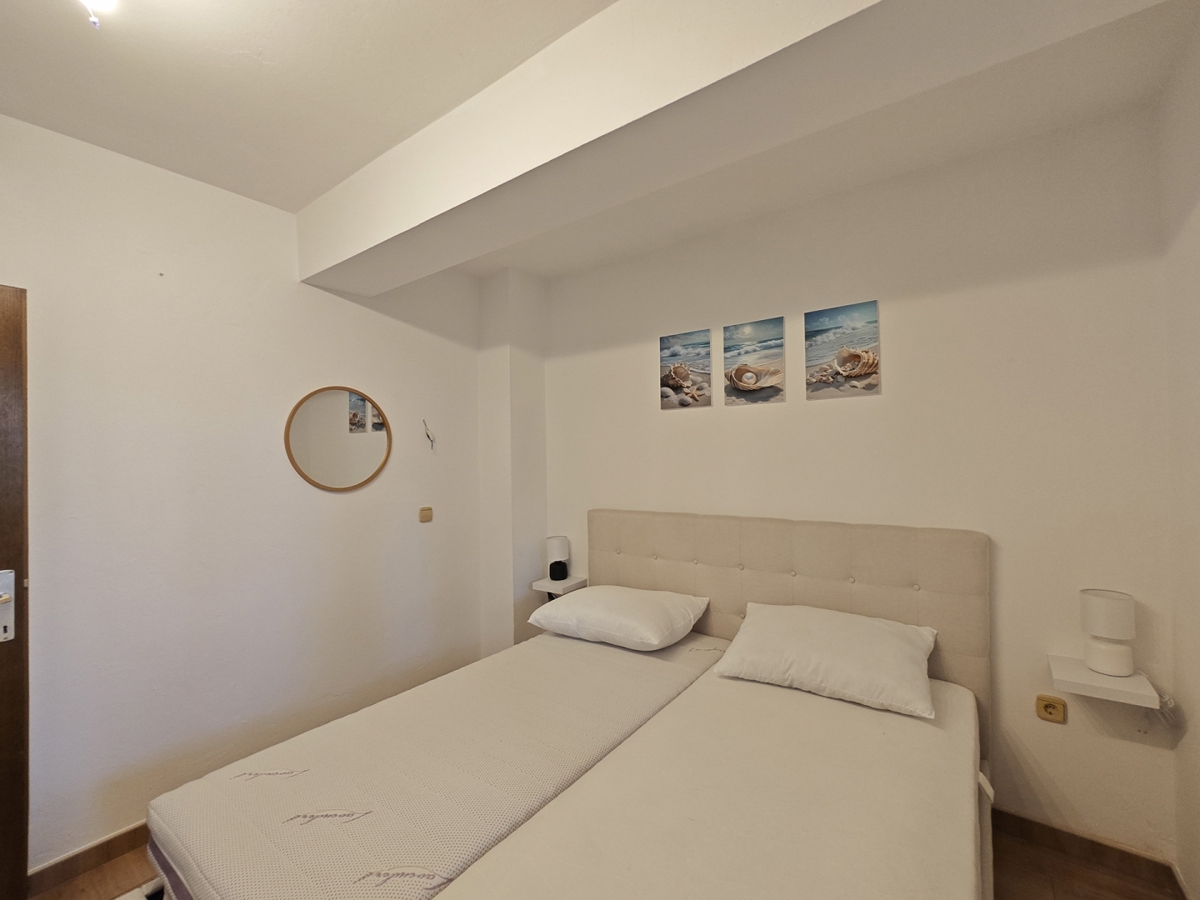 NOVI VINODOLSKI - Appartamento con piscina in comune e vista mare