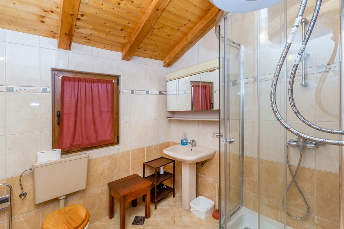 ISOLA DI KRK - Casa con piscina
