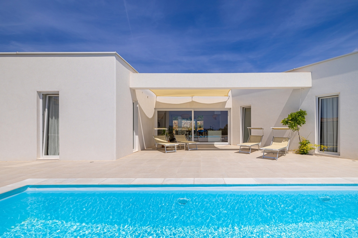 ISOLA DI KRK, Šotovento - Villa moderna di lusso con piscina e vista mare 