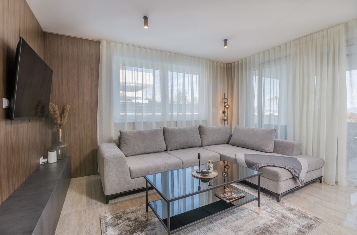 MALINSKA - Appartamento di lusso con piscina vicino al mare