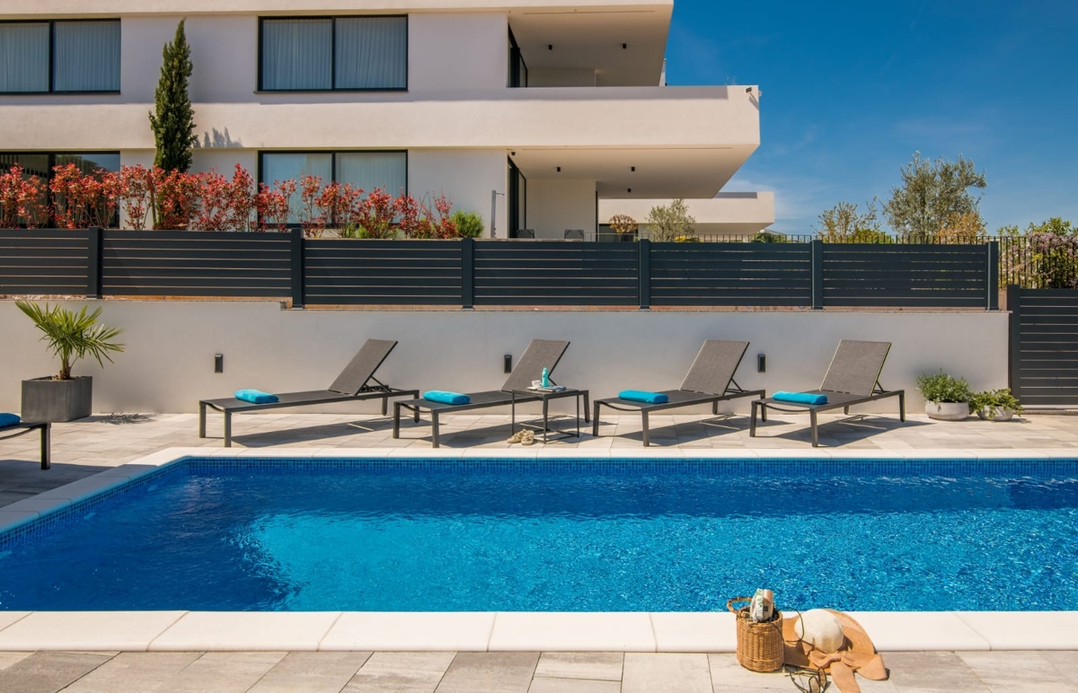 MALINSKA - Appartamento di lusso con piscina vicino al mare