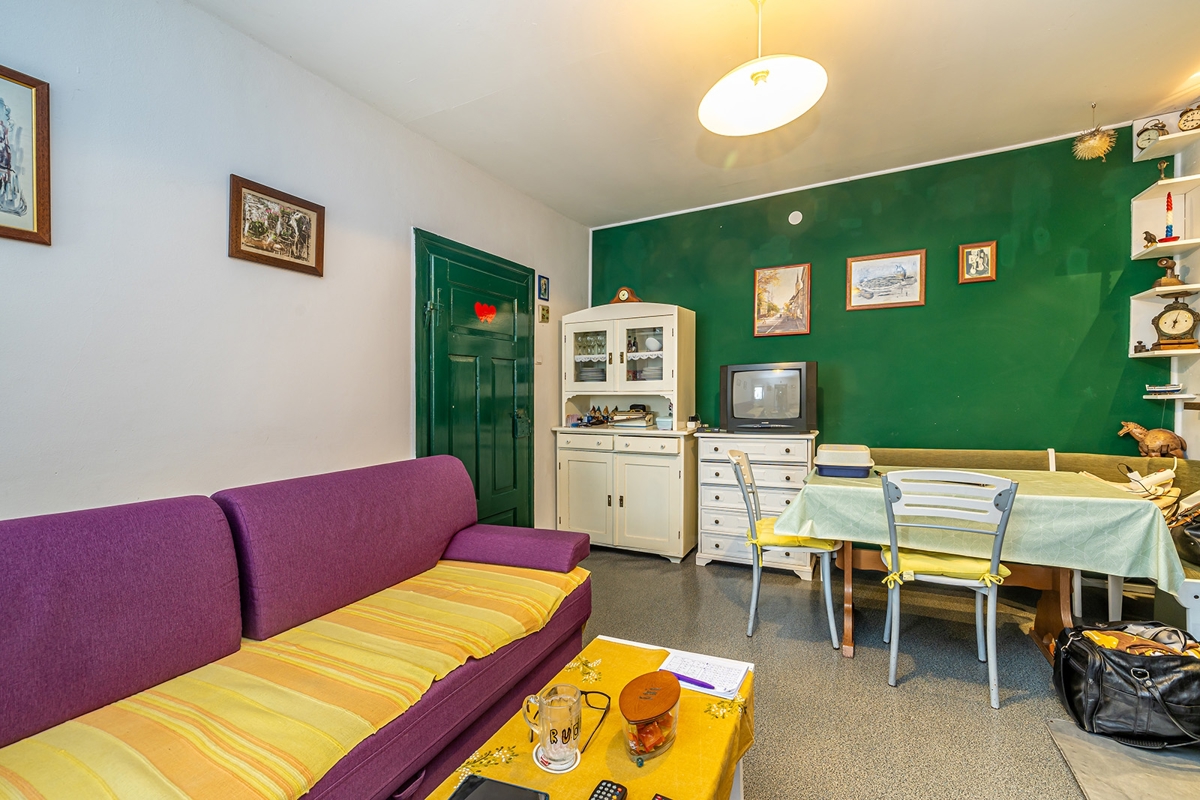 FUŽINE - Casa con vista lago