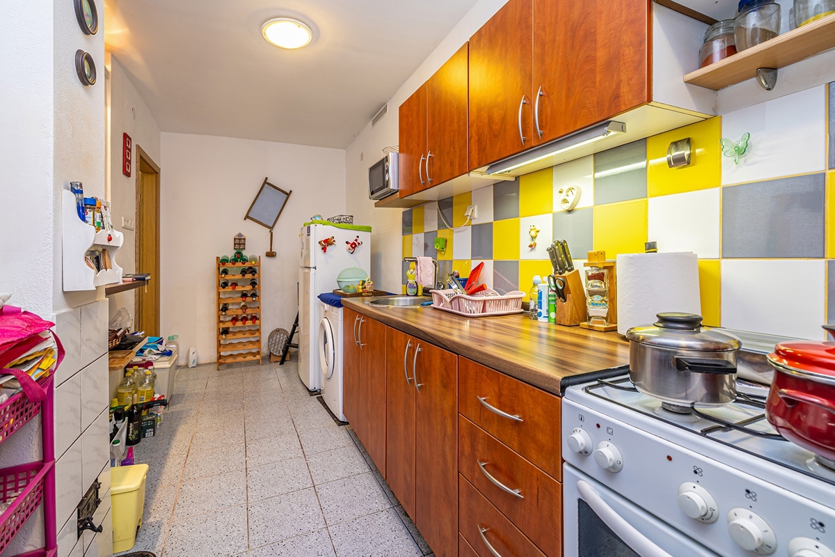 FUŽINE - Casa con vista lago