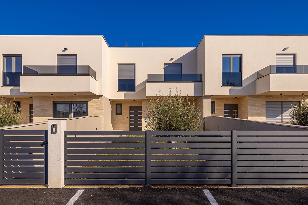 Kukuljanovo - Villetta a schiera con giardino