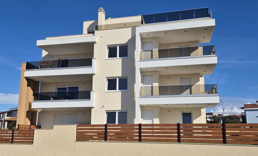 ISOLA DI PAG, POVLJANA - Appartamento con vista mare, edificio nuovo