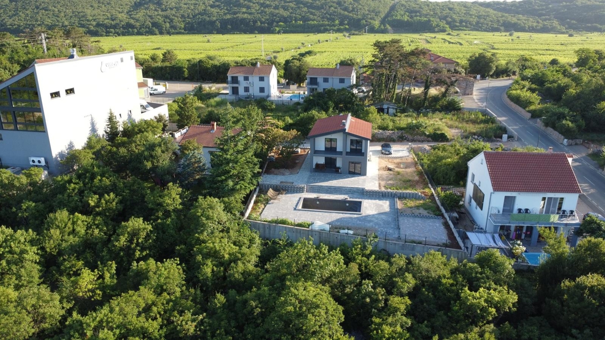 ISOLA DI KRK, VRBNIK - Villa di lusso con piscina e vista mare