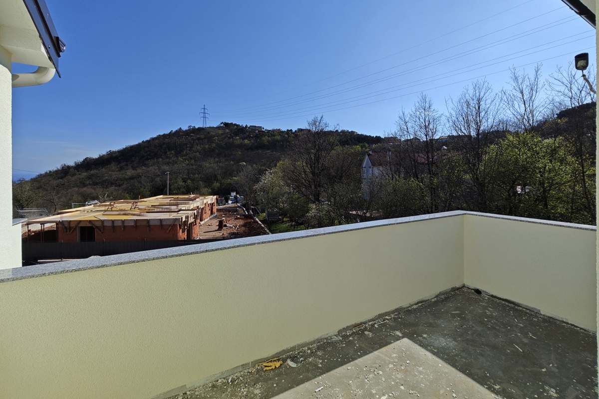 RIJEKA, ŠKURINJE - Casa a schiera con tre camere da letto