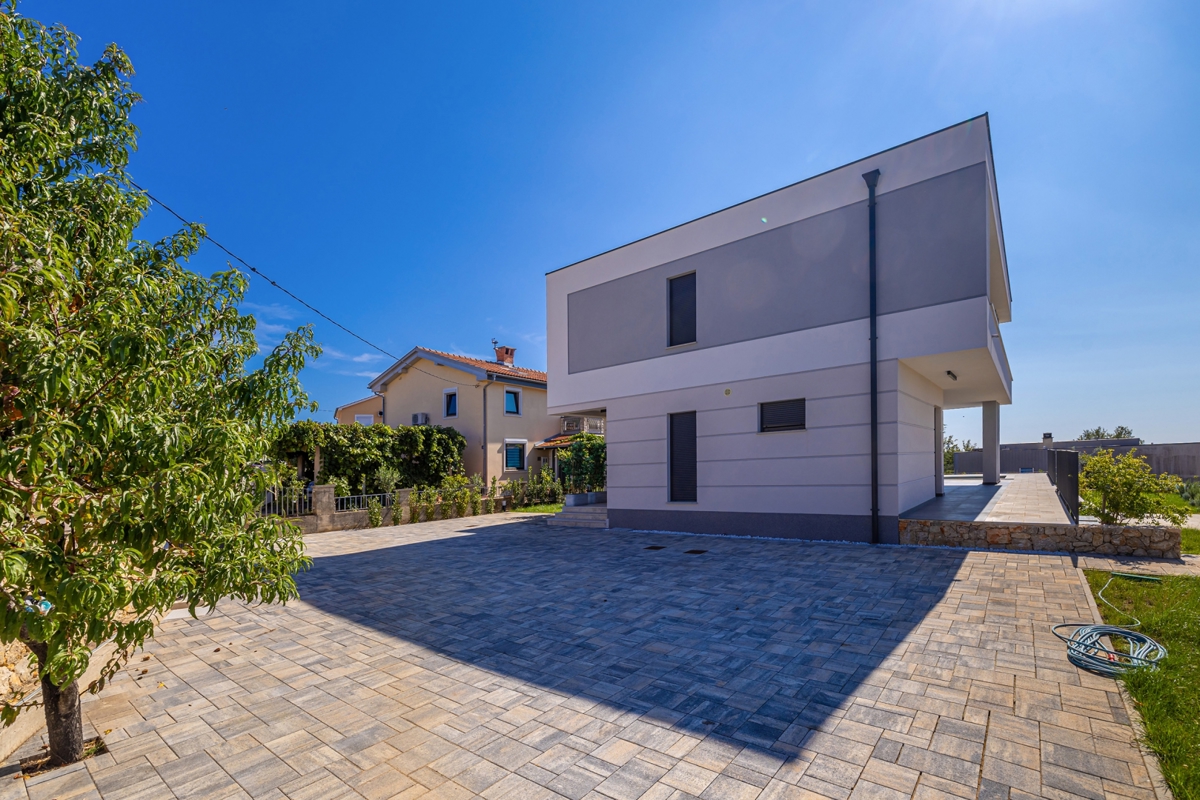 L'ISOLA DI KRK, la zona più ampia della città di Krk - Villa di lusso con vista sul mare