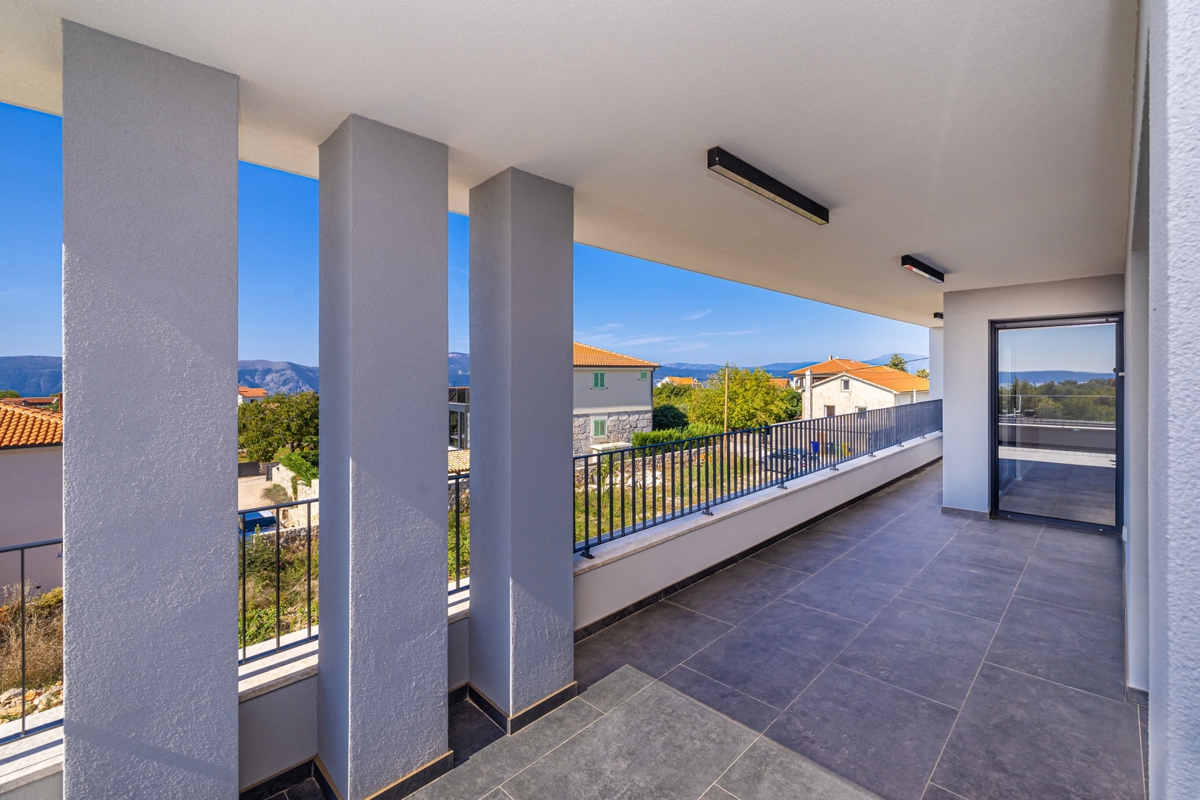 L'ISOLA DI KRK, la zona più ampia della città di Krk - Villa di lusso con vista sul mare
