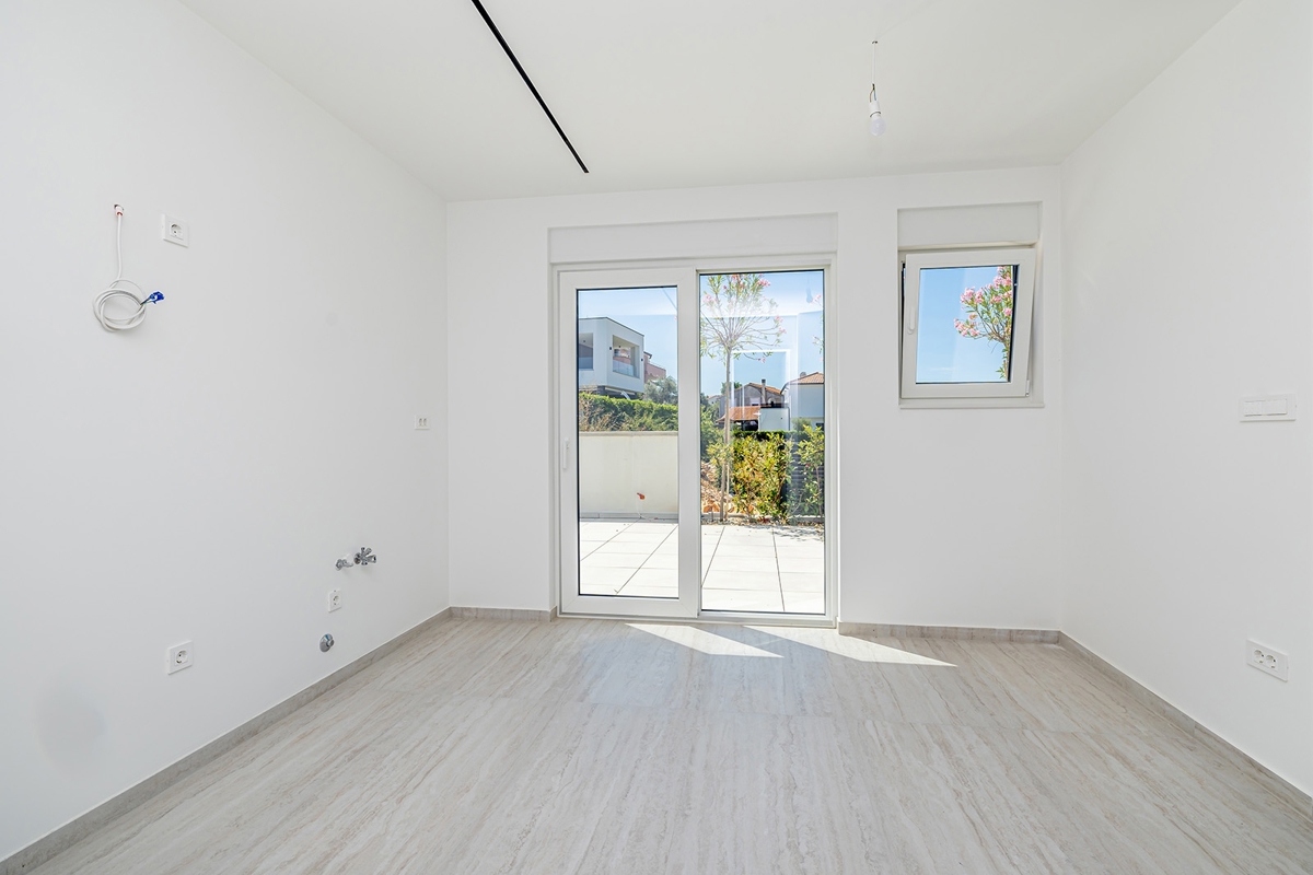 MALINSKA - Casa bifamiliare con piscina e vista mare