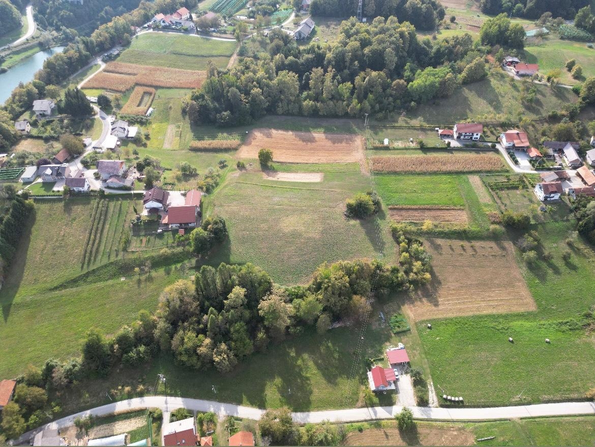 OZALJ - Terreno vicino al centro