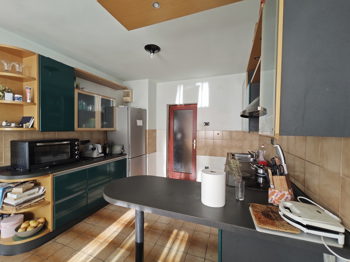 RIJEKA, MARČELJEVA DRAGA - appartamento con loggia e vista sul Quarnero