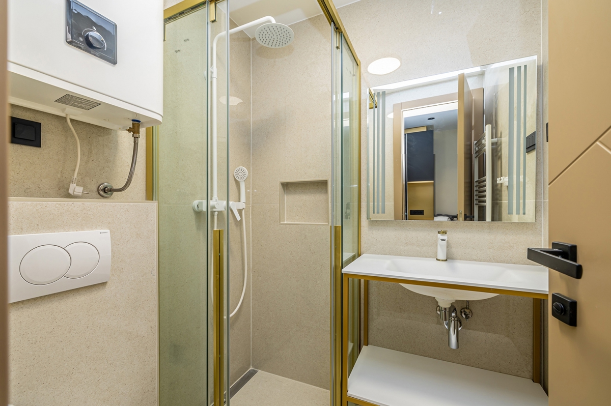 CRIKVENICA - Confortevole appartamento d'albergo con una camera aggiuntiva e servizi benessere