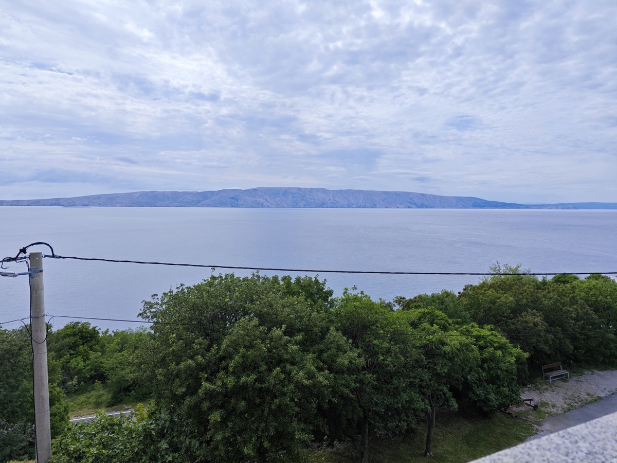 SENJ - Appartamento al piano terra, vicino al mare 