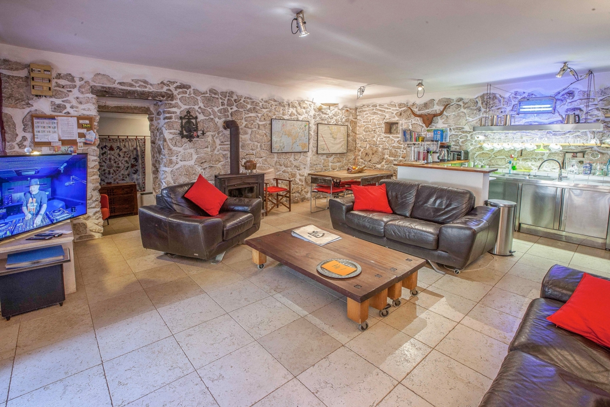 ISTRIA, VINTJAN - Villa rustica in una vecchia cava