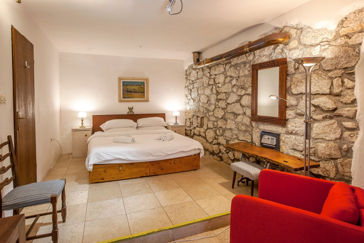 ISTRIA, VINTJAN - Villa rustica in una vecchia cava