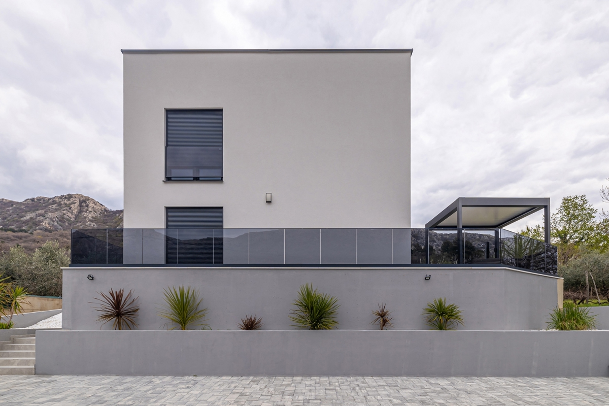 Zona BAŠKA - Appartamento con due camere da letto e due posti auto, nuova costruzione