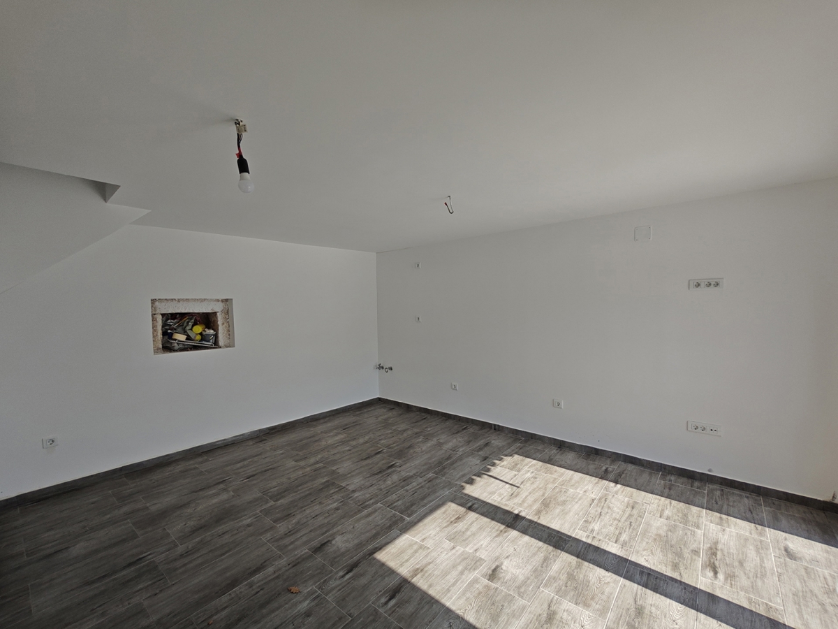 Bribir - Casa in pietra ristrutturata con piscina