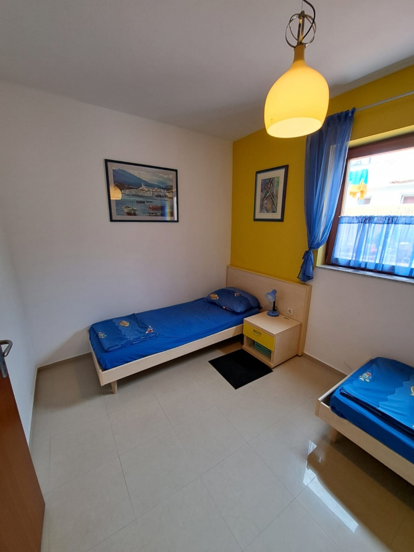 ISOLA DI KRK, KORNIC - Appartamento trilocale con due terrazze