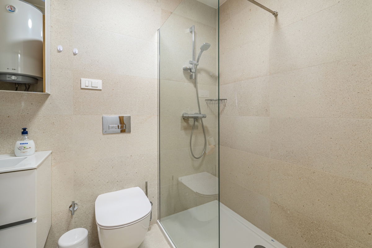 MALINSKA - Due appartamenti con piscina