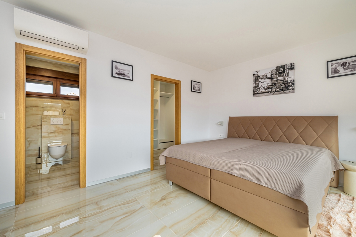 MALINSKA - Villa di lusso con vista panoramica sul mare