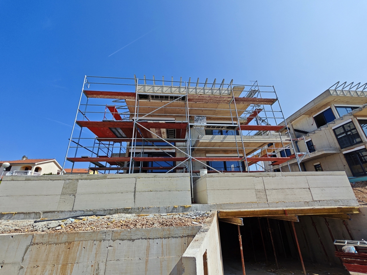 NJIVICE, KRK – Appartamento duplex di lusso con piscina privata e vista mare