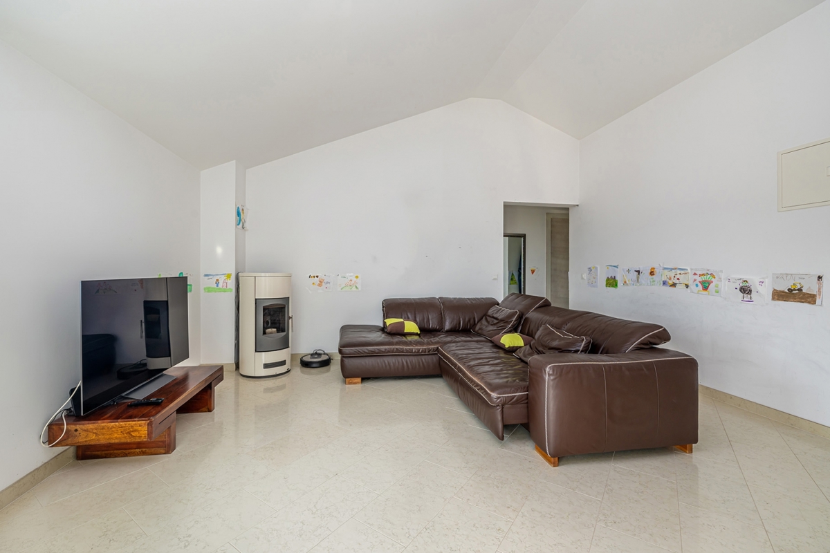 MALINSKA - appartamento a 70 metri dalla spiaggia