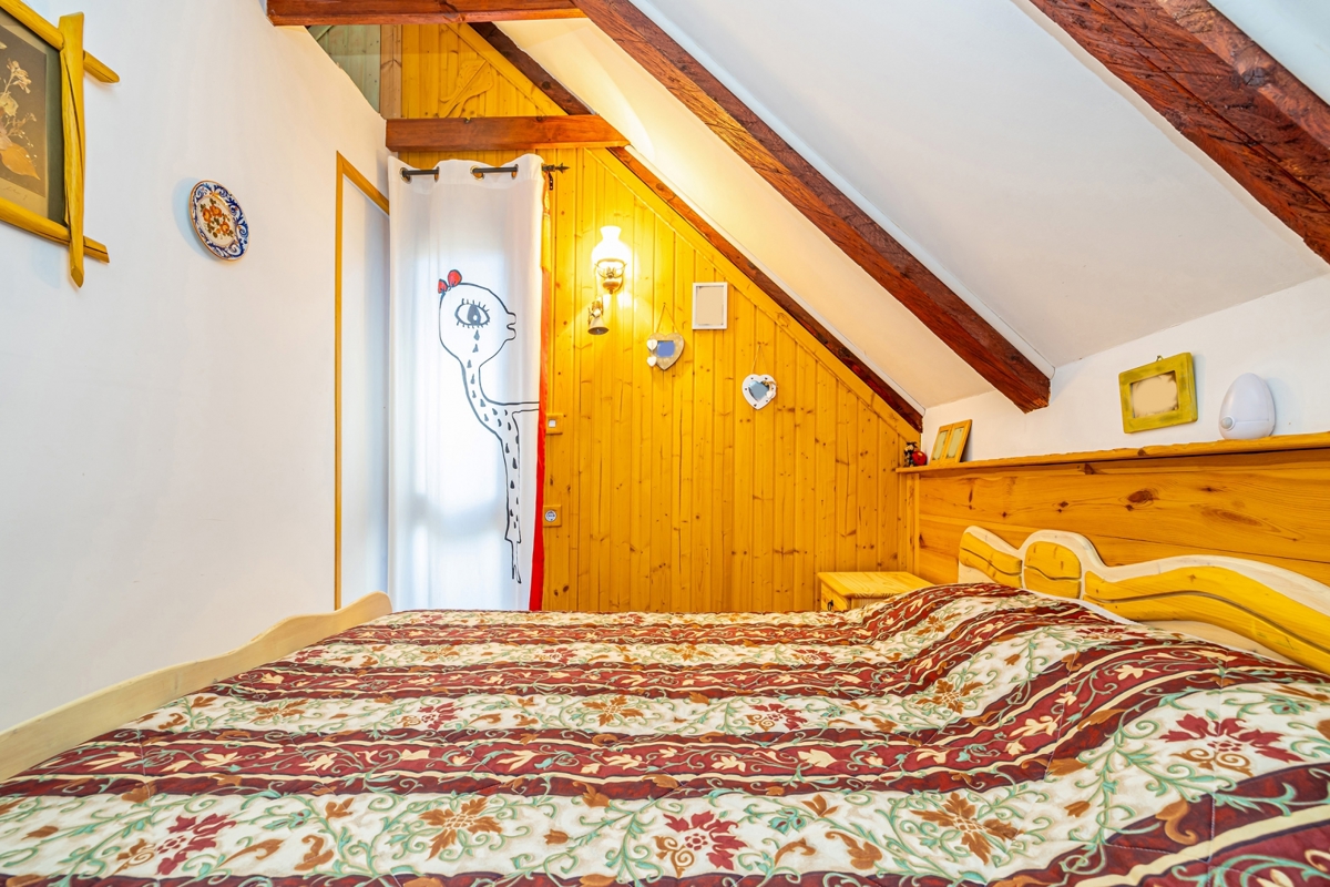 GORSKI KOTAR, LIČ - Casa isolata circondata dal bosco