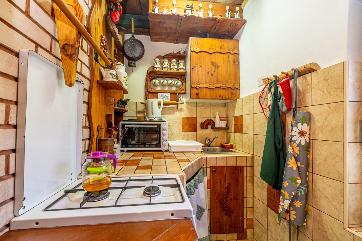 GORSKI KOTAR, LIČ - Casa isolata circondata dal bosco