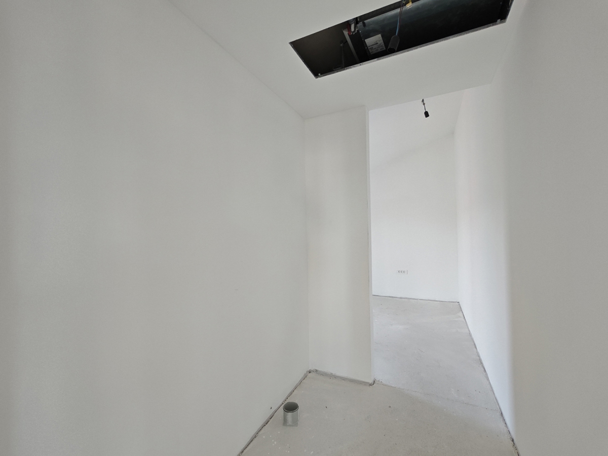 CITTÀ DI KRK - Appartamento di lusso al piano terra con giardino