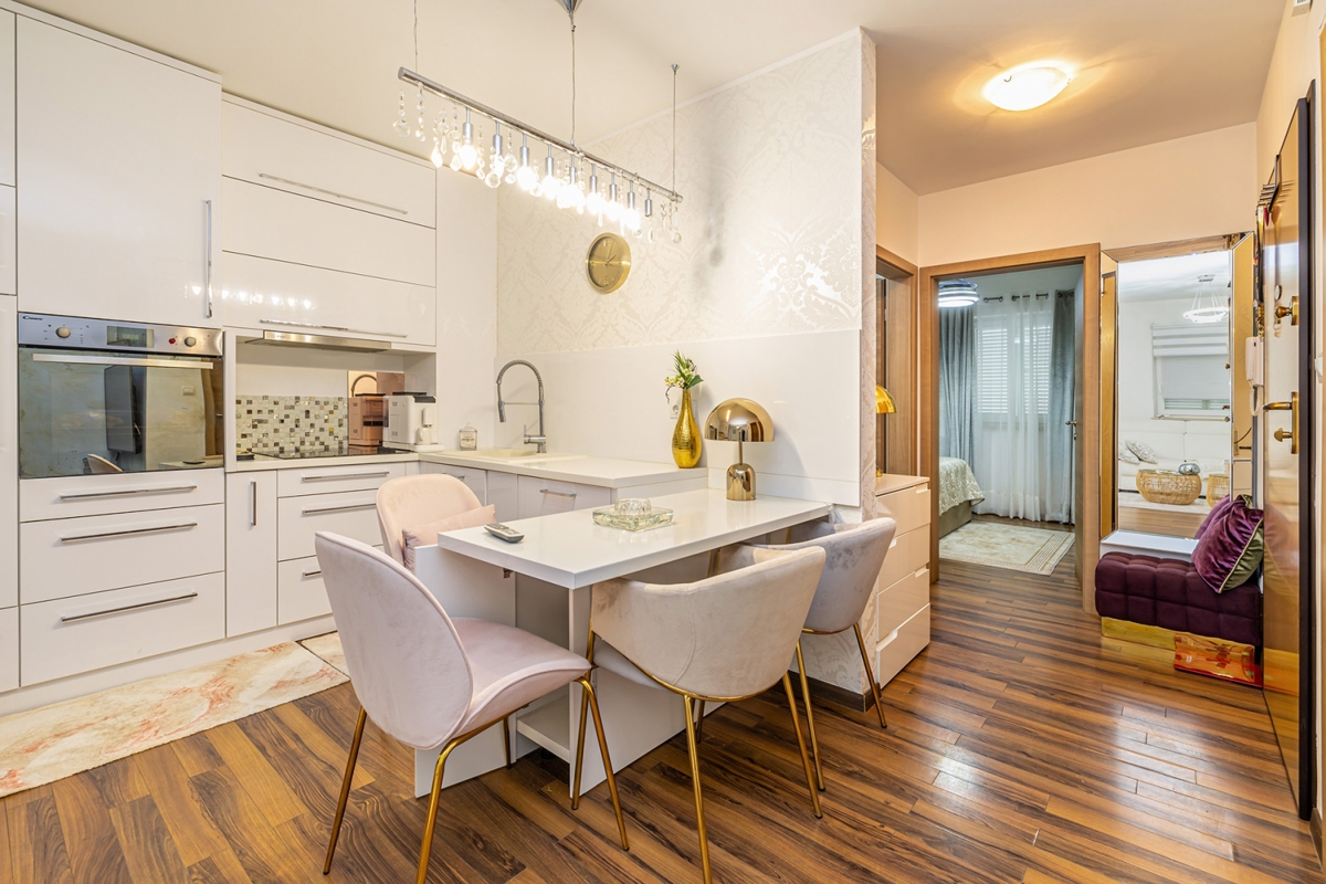 ISOLA DI KRK, ŠILO - Appartamento con piscina in comune