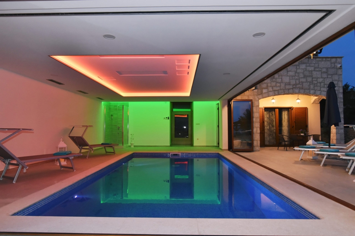 ISOLA DI KRK - Villa di lusso con piscina coperta