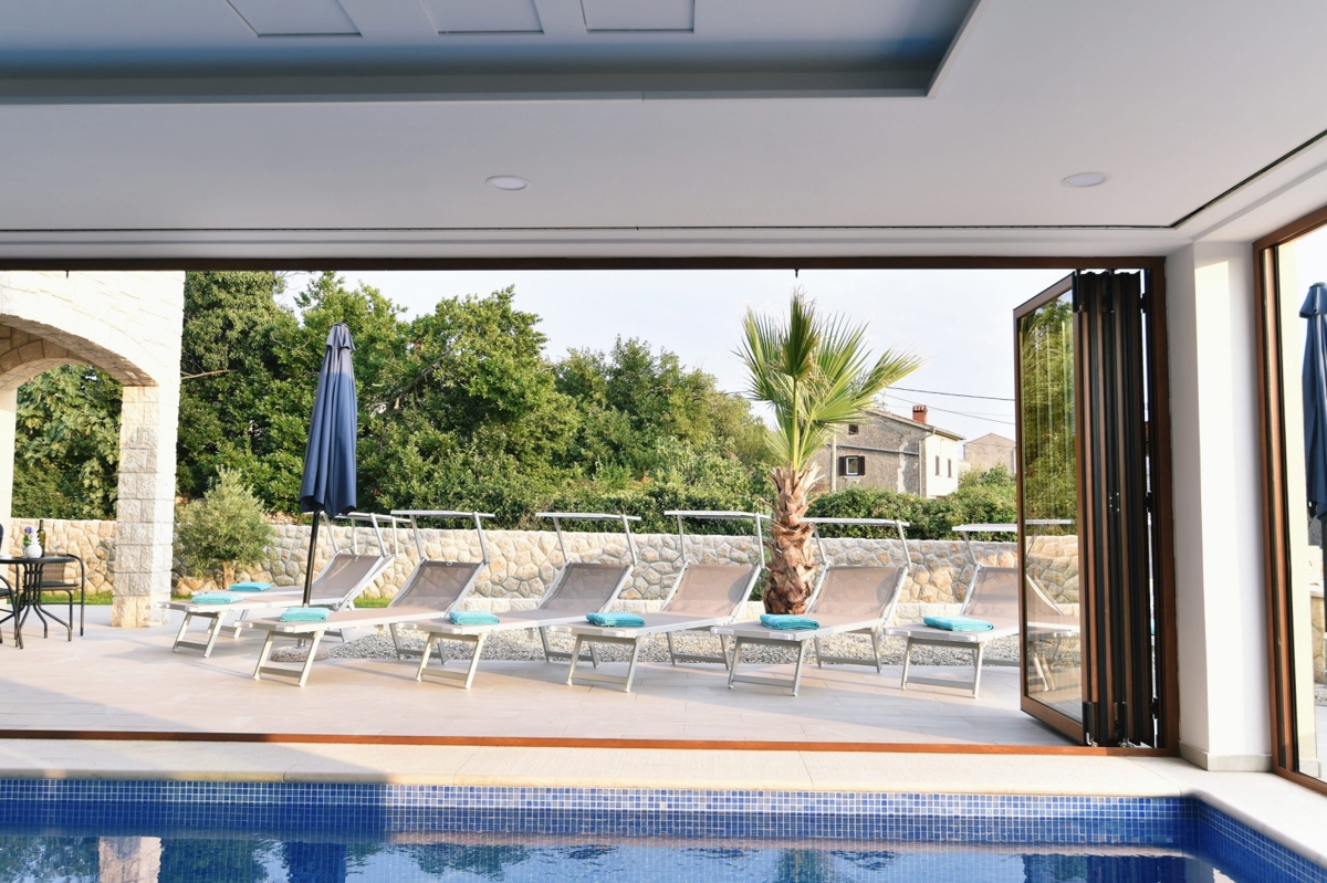 ISOLA DI KRK - Villa di lusso con piscina coperta