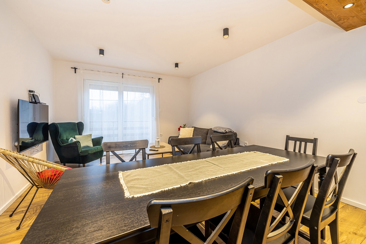 RAVNA GORA - Casa con sauna e jacuzzi
