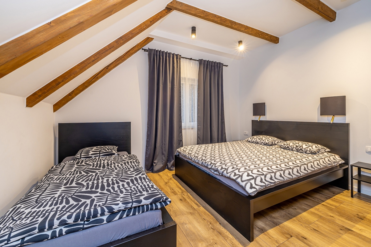 RAVNA GORA - Casa con sauna e jacuzzi