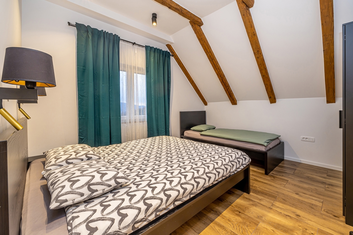 RAVNA GORA - Casa con sauna e jacuzzi