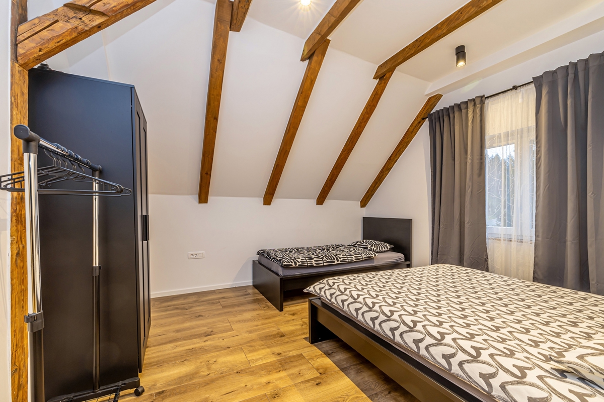 RAVNA GORA - Casa con sauna e jacuzzi