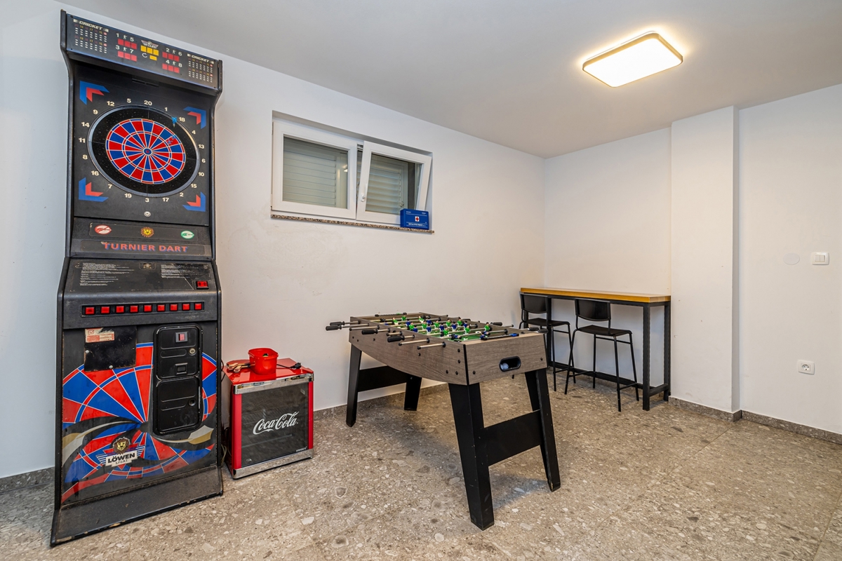 RAVNA GORA - Casa con sauna e jacuzzi