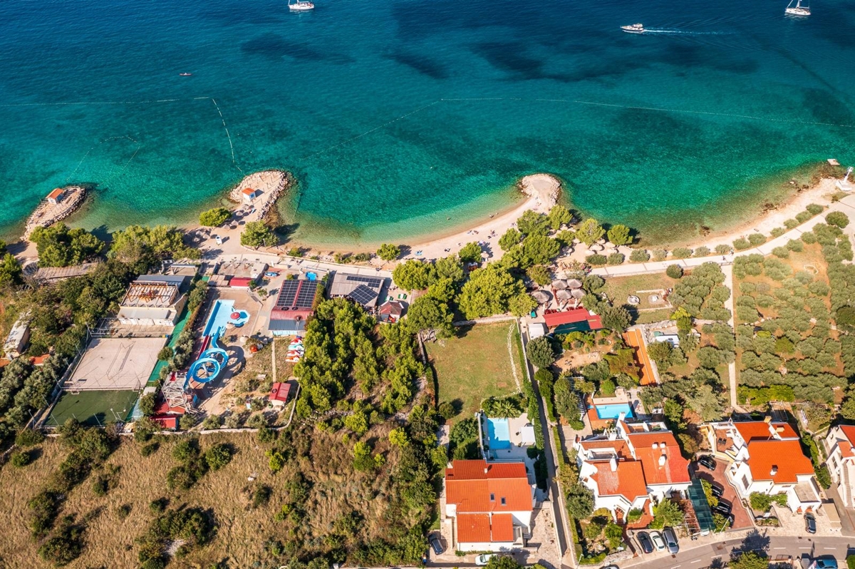 ISOLA DI KRK, PUNAT - Casa prima fila al mare