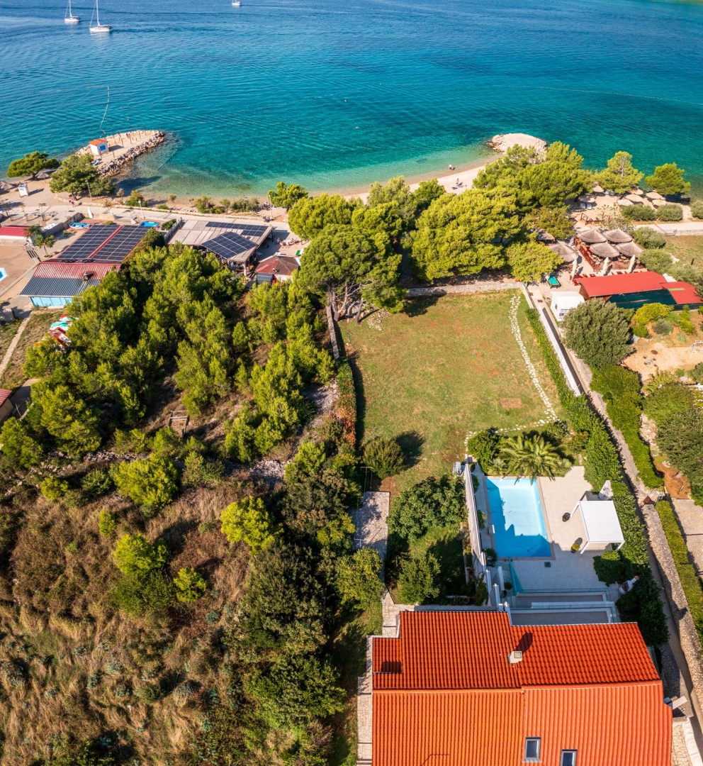 ISOLA DI KRK, PUNAT - Casa prima fila al mare