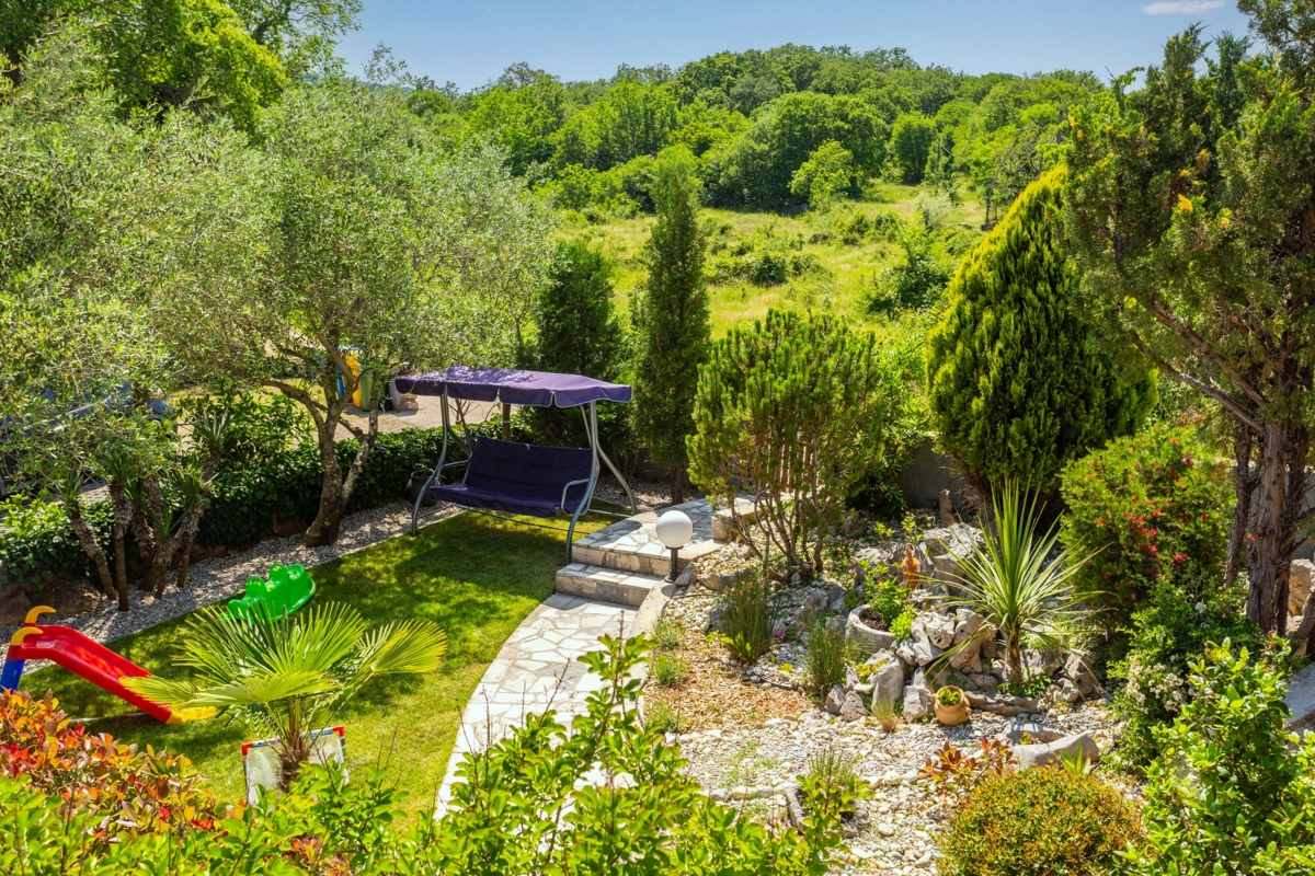 ISOLA DI KRK, RISIKA - Affascinante casa con piscina e jacuzzi