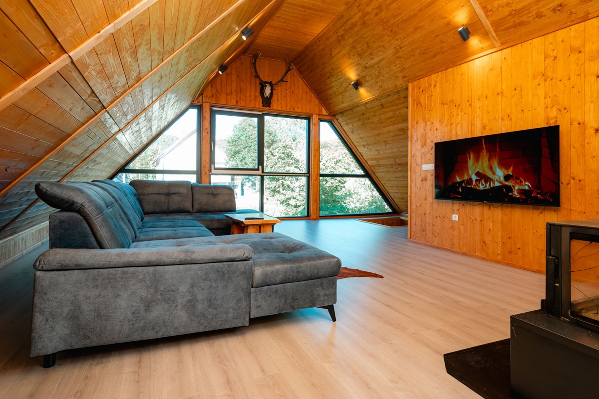 MRKOPALJ - Casa indipendente con giardino