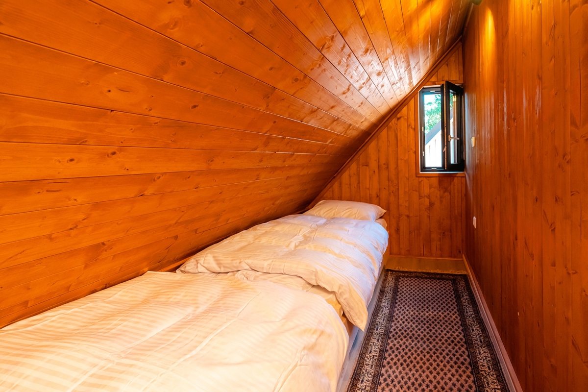 MRKOPALJ - Casa indipendente con giardino