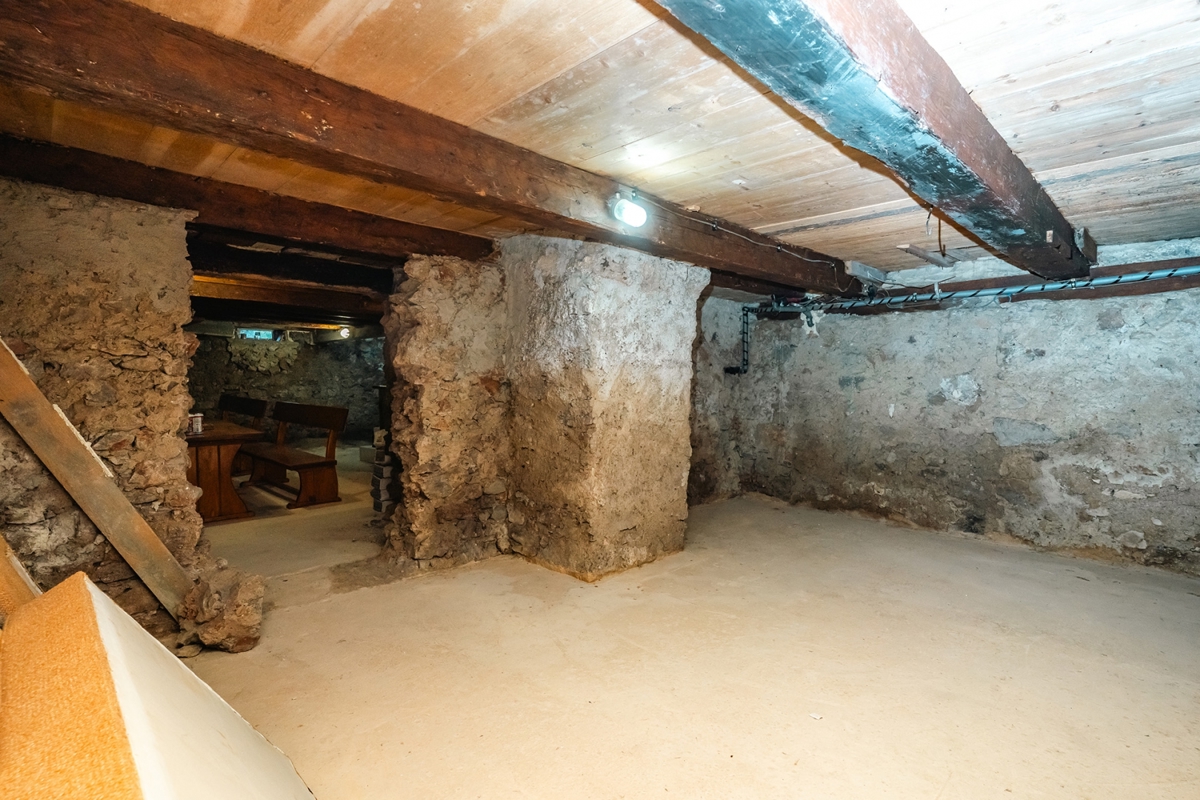 MRKOPALJ - Casa indipendente con giardino