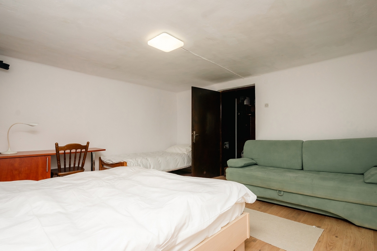 MRKOPALJ - Casa indipendente con giardino