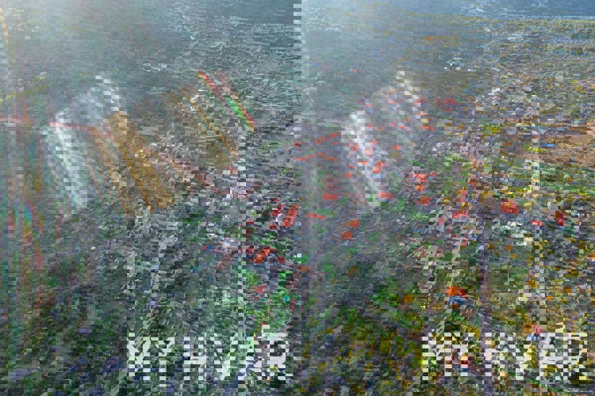 Casa in Pietra con Corte a Poljica