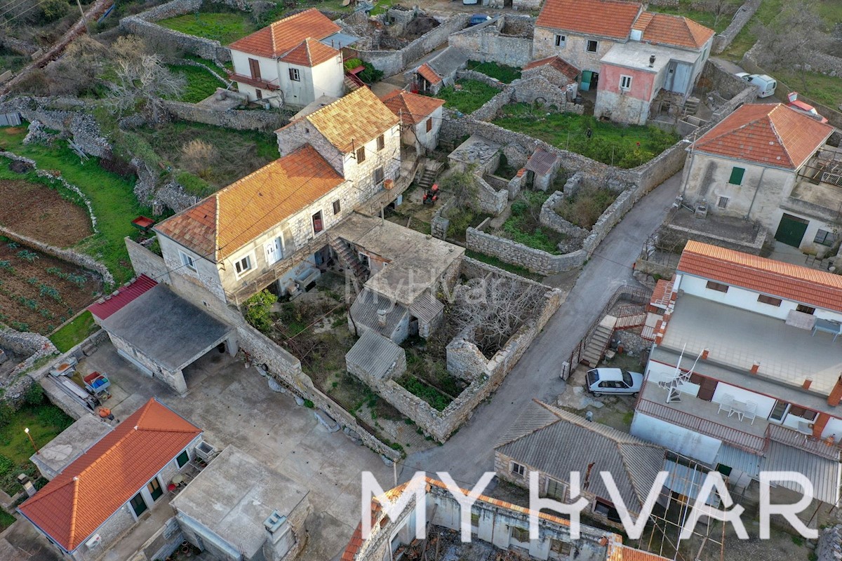 Casa in Pietra con Corte a Poljica