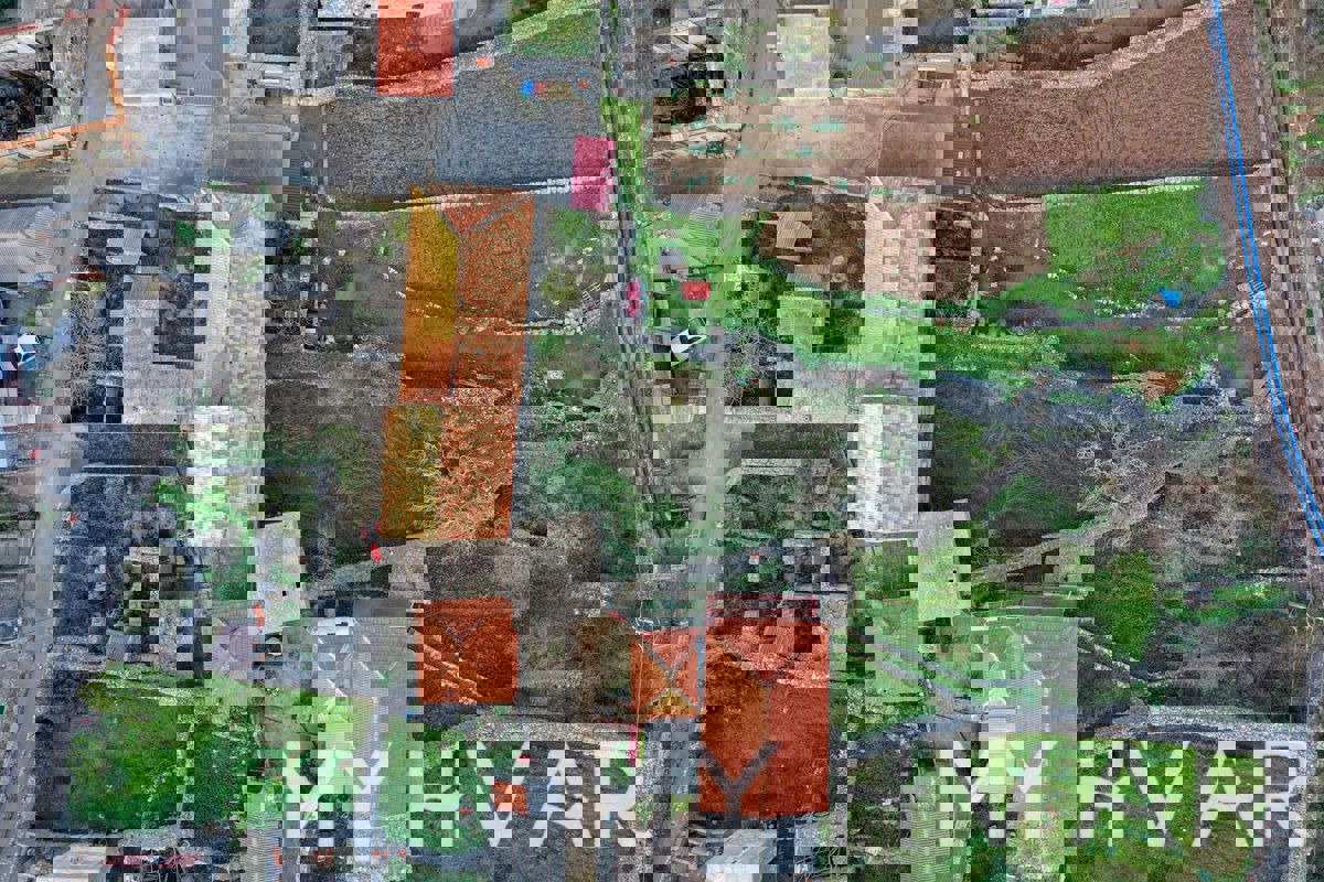 Casa in Pietra con Corte a Poljica