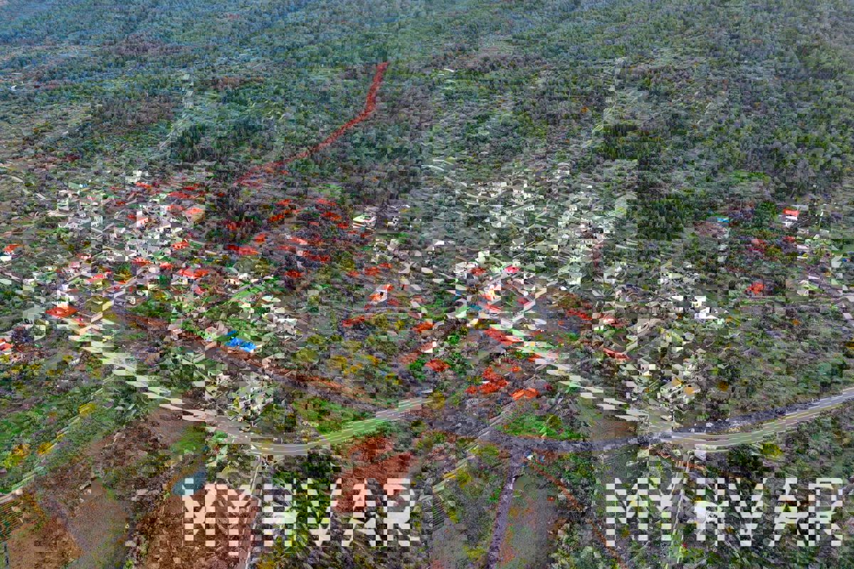 Casa in Pietra con Corte a Poljica