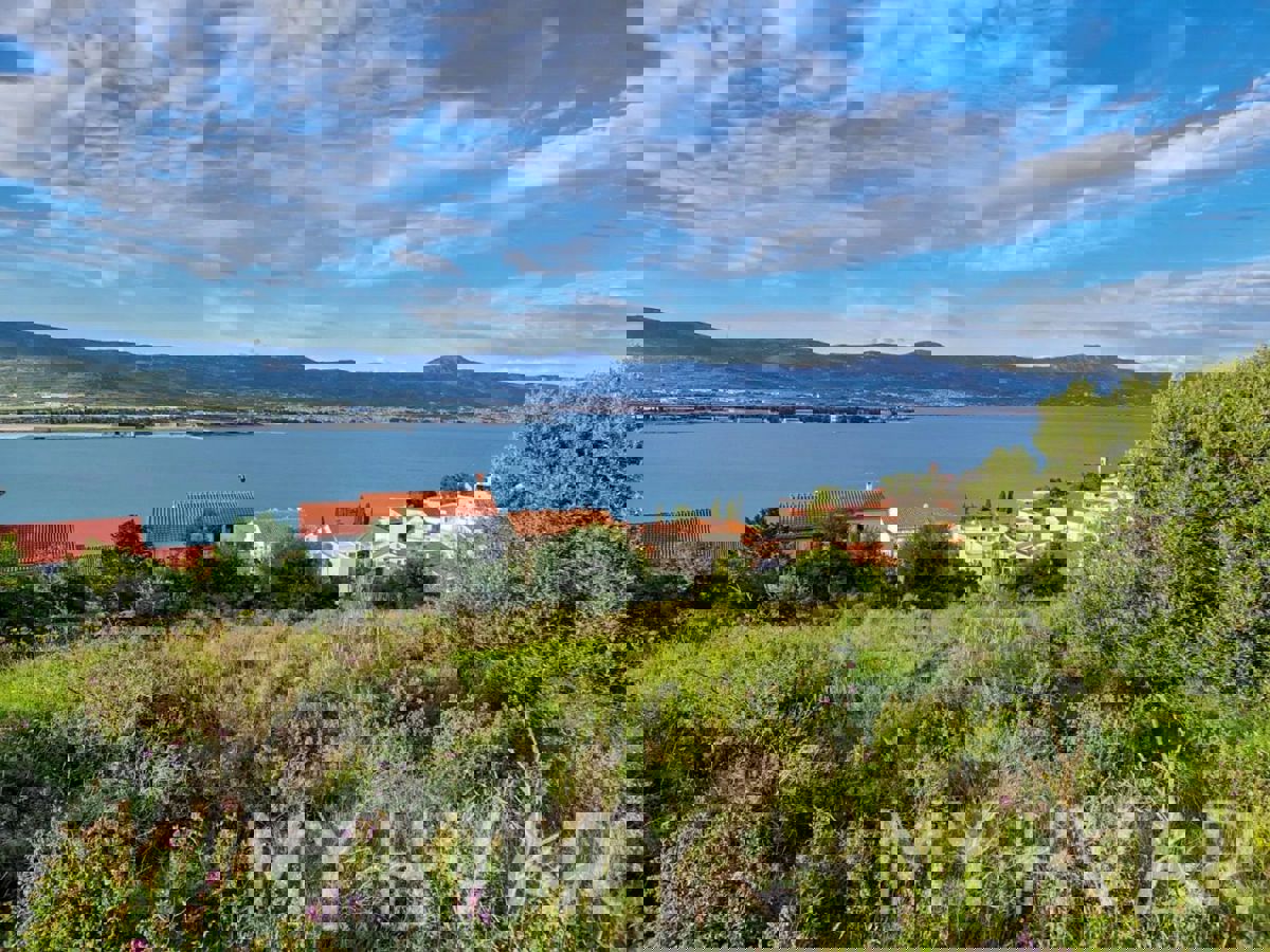 Terreno edificabile a Mastrinka